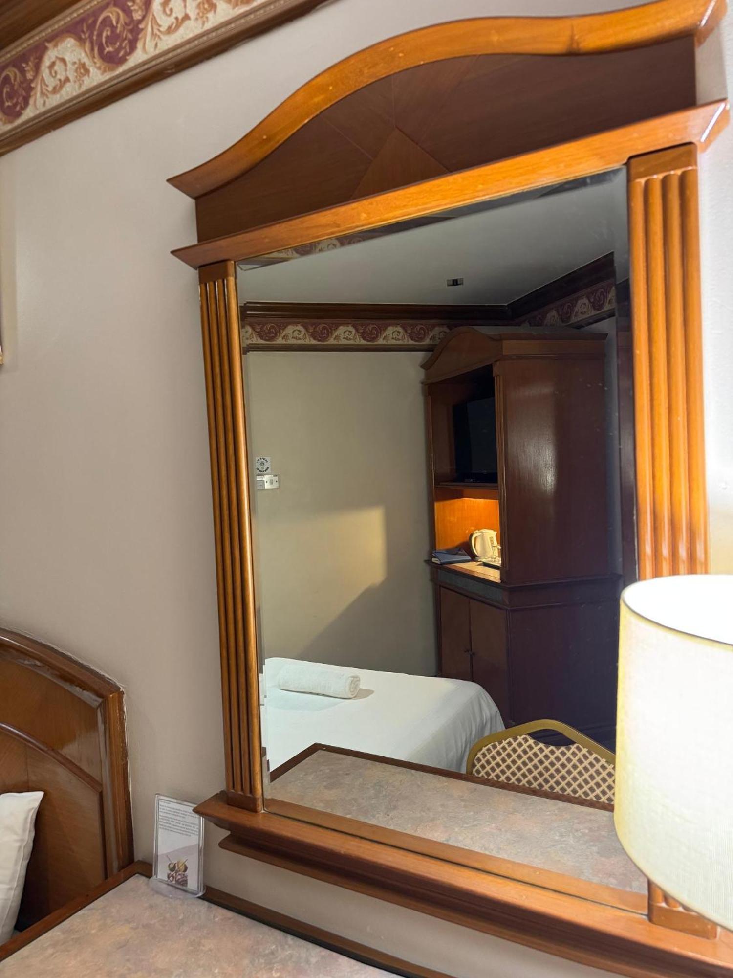 Hotel Deleeton Κότα Κιναμπαλού Εξωτερικό φωτογραφία